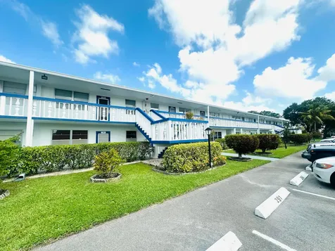 291 Prescott O Deerfield Beach FL 33442