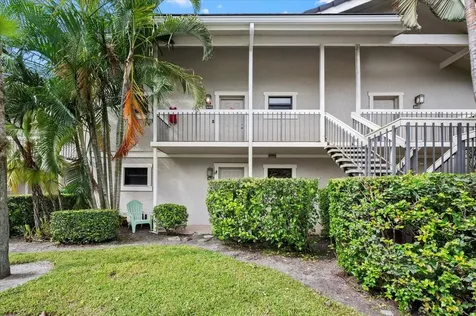 11863 Wimbledon Circle Wellington FL 33414