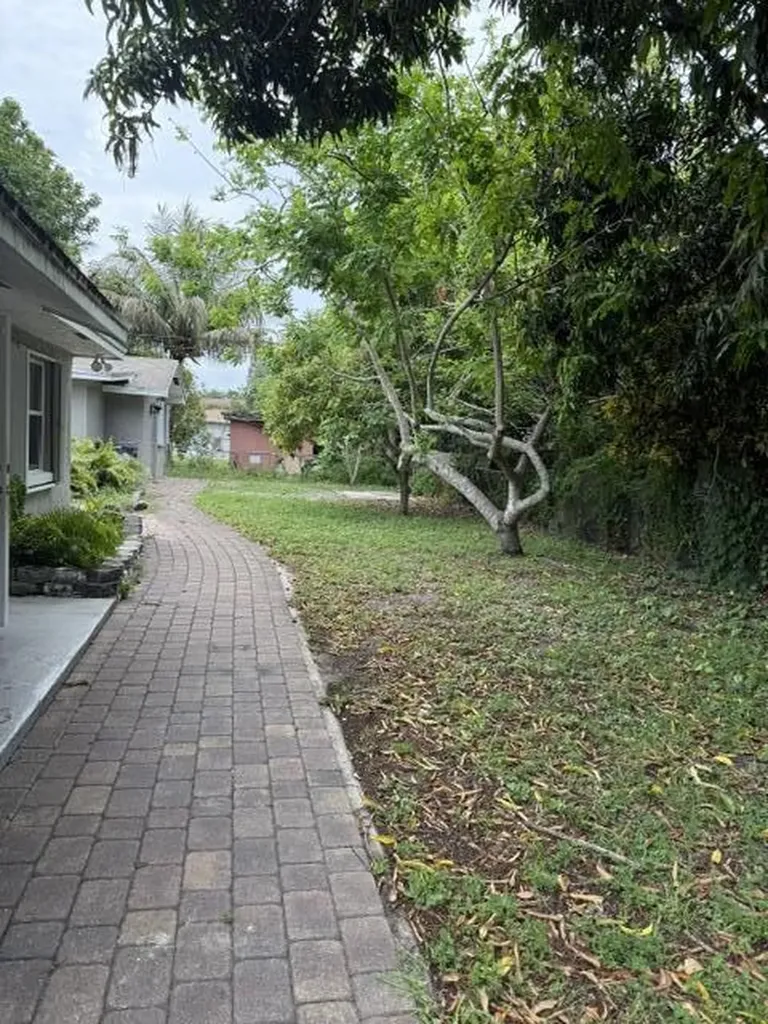 4063 Belle Road Lake Worth Beach FL 33461