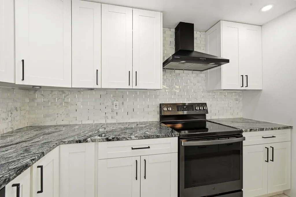 398 NW 22nd Avenue Boca Raton FL 33486