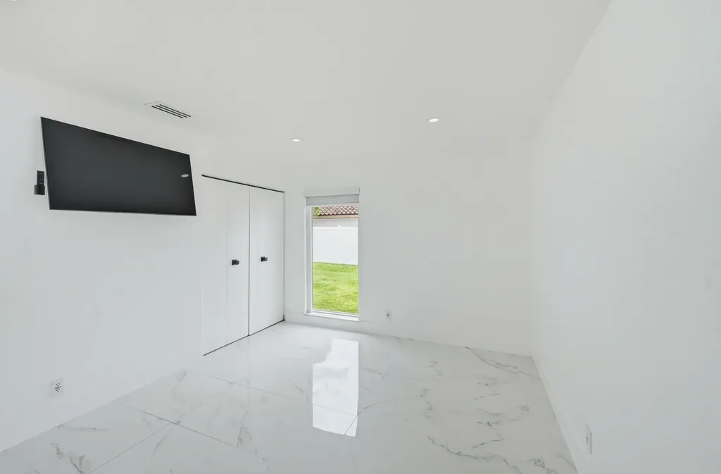 398 NW 22nd Avenue Boca Raton FL 33486