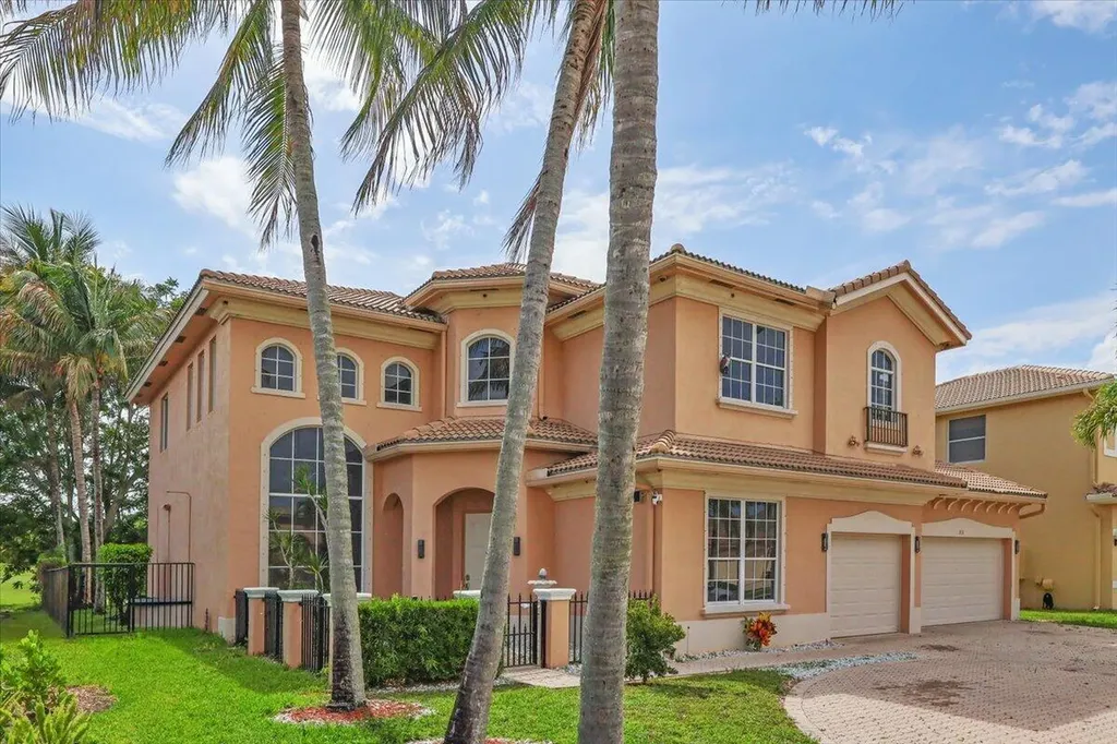 1831 Waldorf Drive Royal Palm Beach FL 33411