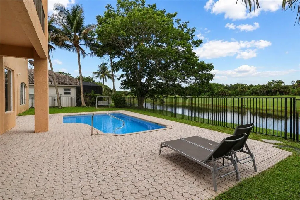 1831 Waldorf Drive Royal Palm Beach FL 33411