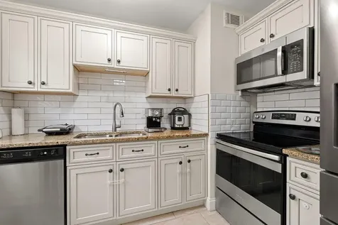 2804 Avenue J Fort Pierce FL 34947