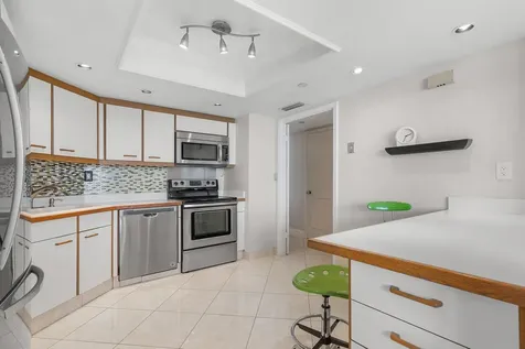 5080 N Ocean Drive Singer Island FL 33404