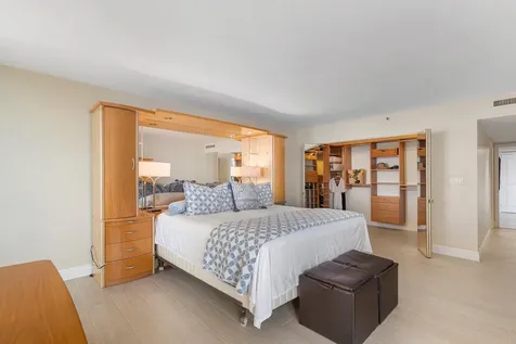 5080 N Ocean Drive Singer Island FL 33404