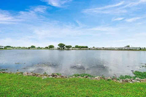 1116 Lake Terrace Boynton Beach FL 33426