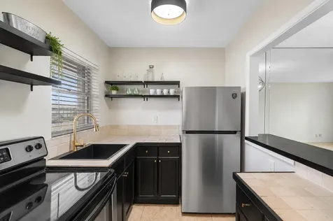1116 Lake Terrace Boynton Beach FL 33426