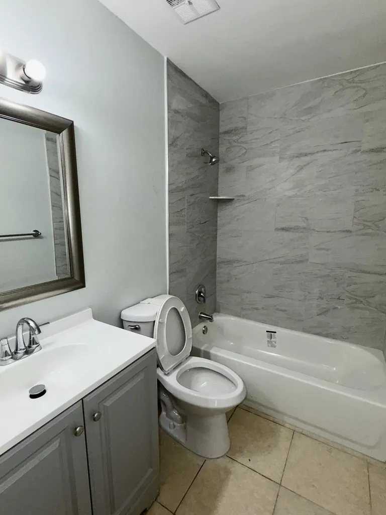9392 Affirmed Lane Boca Raton FL 33496