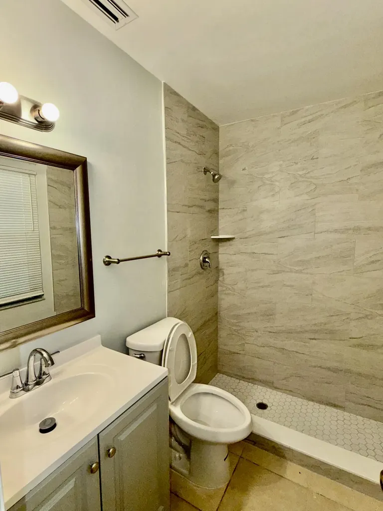 9392 Affirmed Lane Boca Raton FL 33496