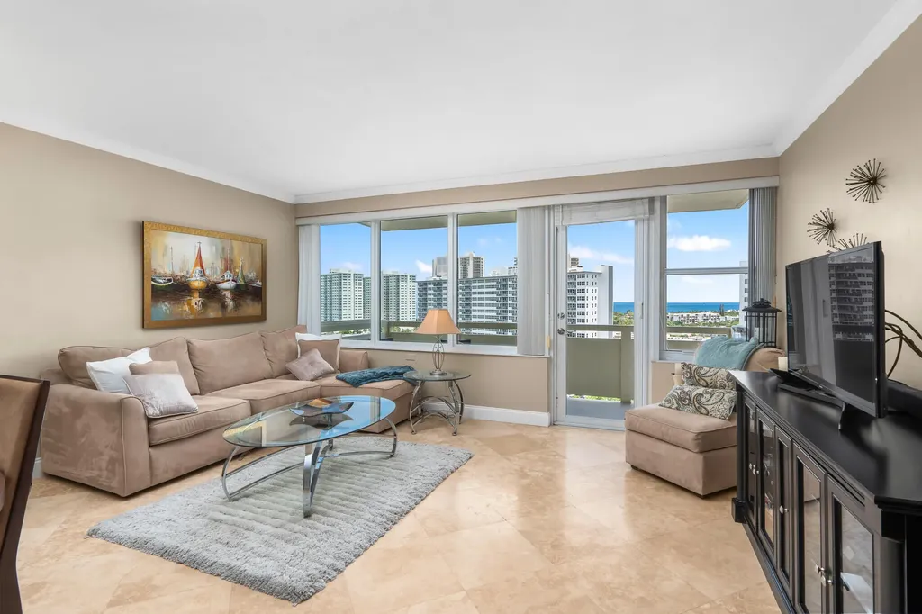 3200 NE 36th Street Fort Lauderdale FL 33308
