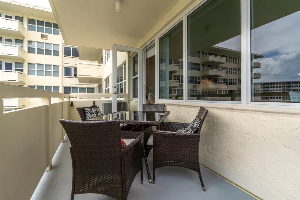 3200 NE 36th Street Fort Lauderdale FL 33308