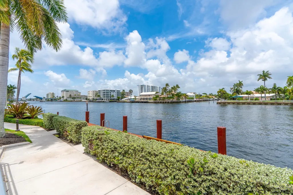 3200 NE 36th Street Fort Lauderdale FL 33308