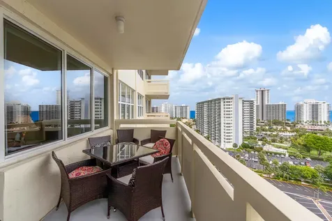3200 NE 36th Street Fort Lauderdale FL 33308