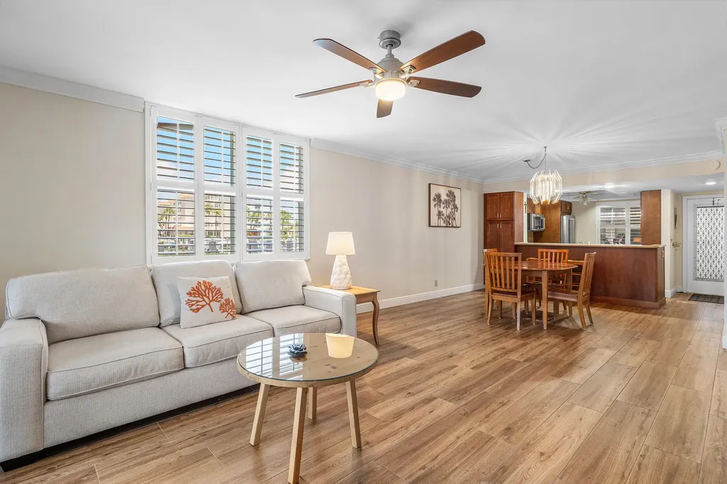 911 Gardenia Drive Delray Beach FL 33483