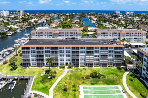911 Gardenia Drive Delray Beach FL 33483