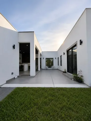 345 N Jinete Street Clewiston FL 33440