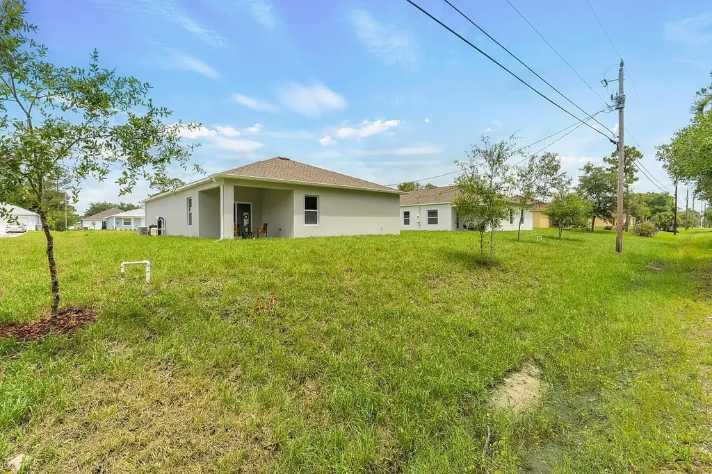 8226 104th Court Vero Beach FL 32967