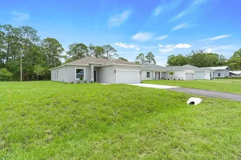 8226 104th Court Vero Beach FL 32967
