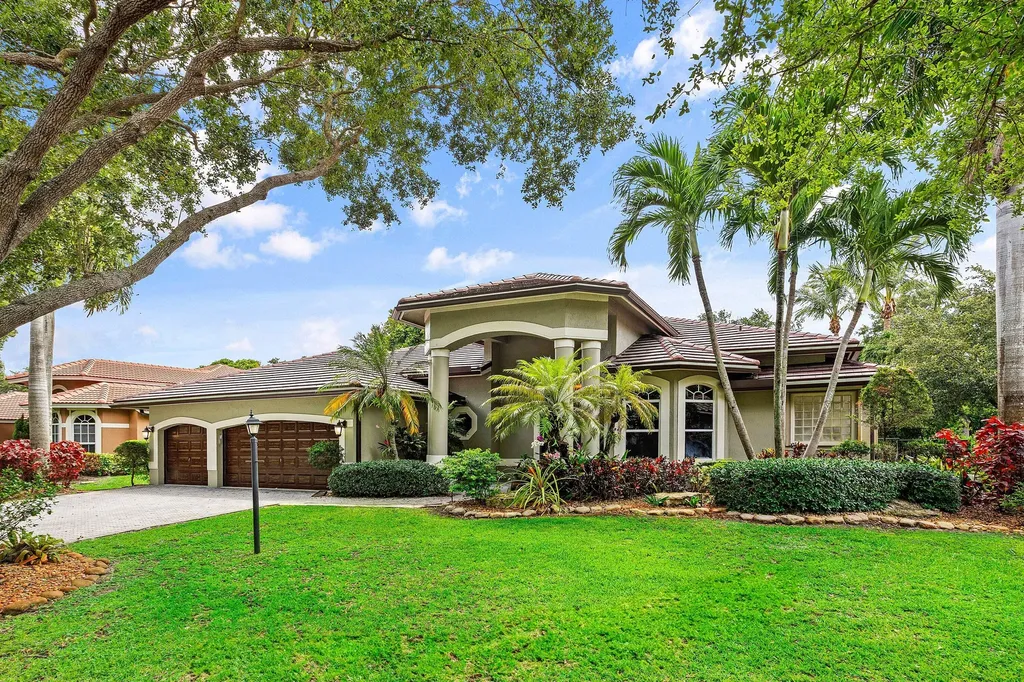 6867 NW 107th Terrace Parkland FL 33076