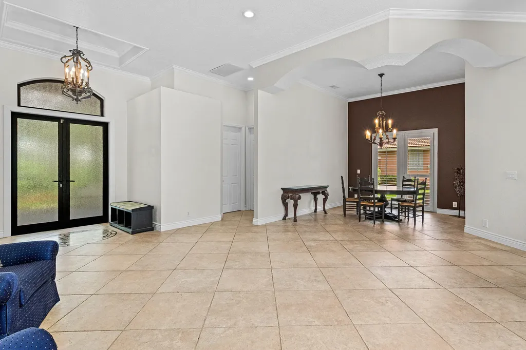 6867 NW 107th Terrace Parkland FL 33076