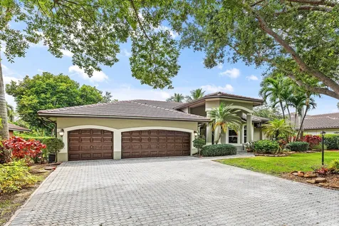 6867 NW 107th Terrace Parkland FL 33076