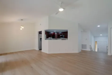 5710 Coach House Circle Boca Raton FL 33486