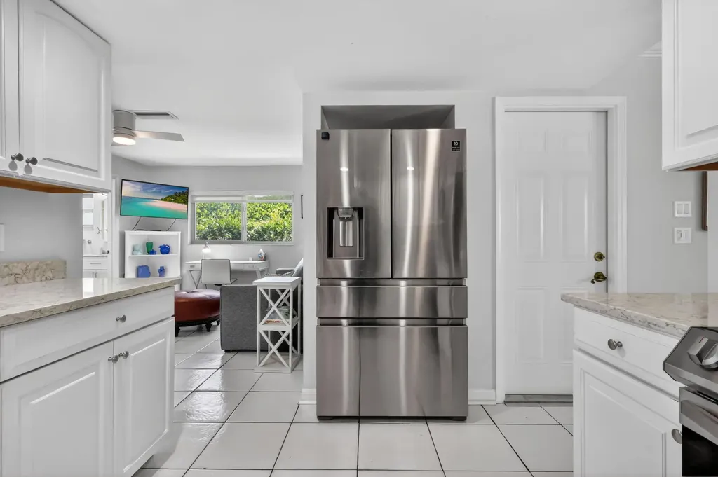 6372 Sleepy Willow Way Delray Beach FL 33484