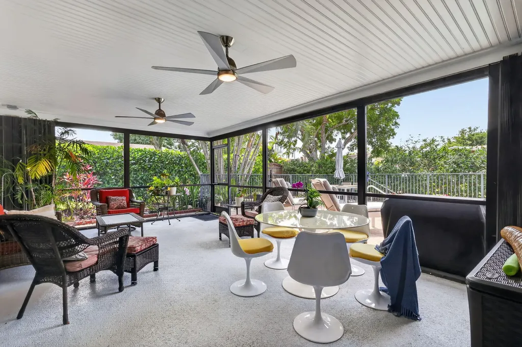 6372 Sleepy Willow Way Delray Beach FL 33484