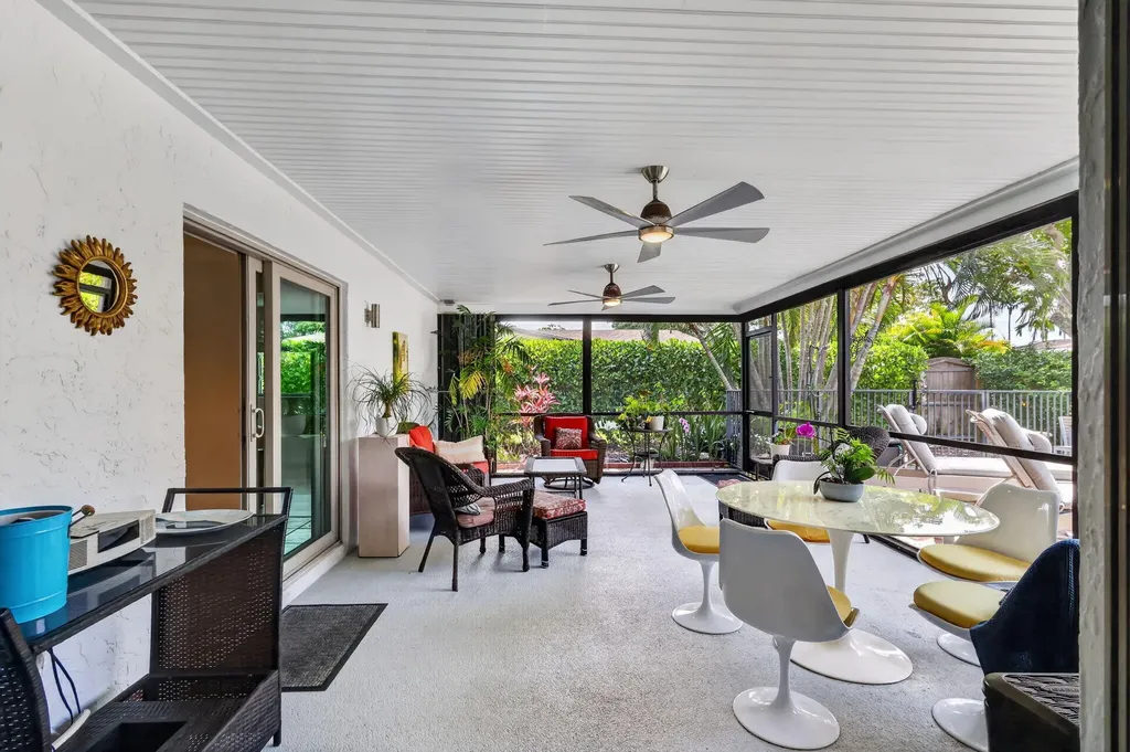 6372 Sleepy Willow Way Delray Beach FL 33484