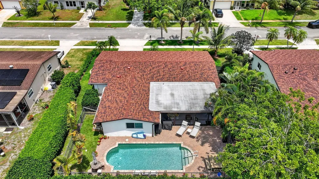 6372 Sleepy Willow Way Delray Beach FL 33484