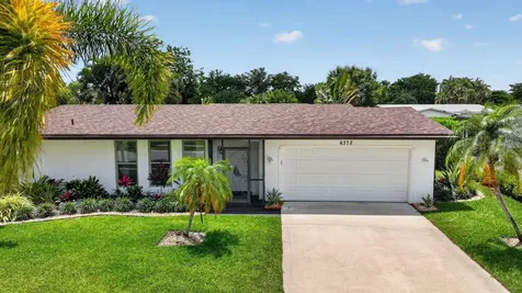 6372 Sleepy Willow Way Delray Beach FL 33484