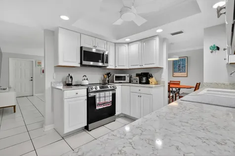 6372 Sleepy Willow Way Delray Beach FL 33484