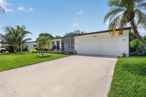 6372 Sleepy Willow Way Delray Beach FL 33484