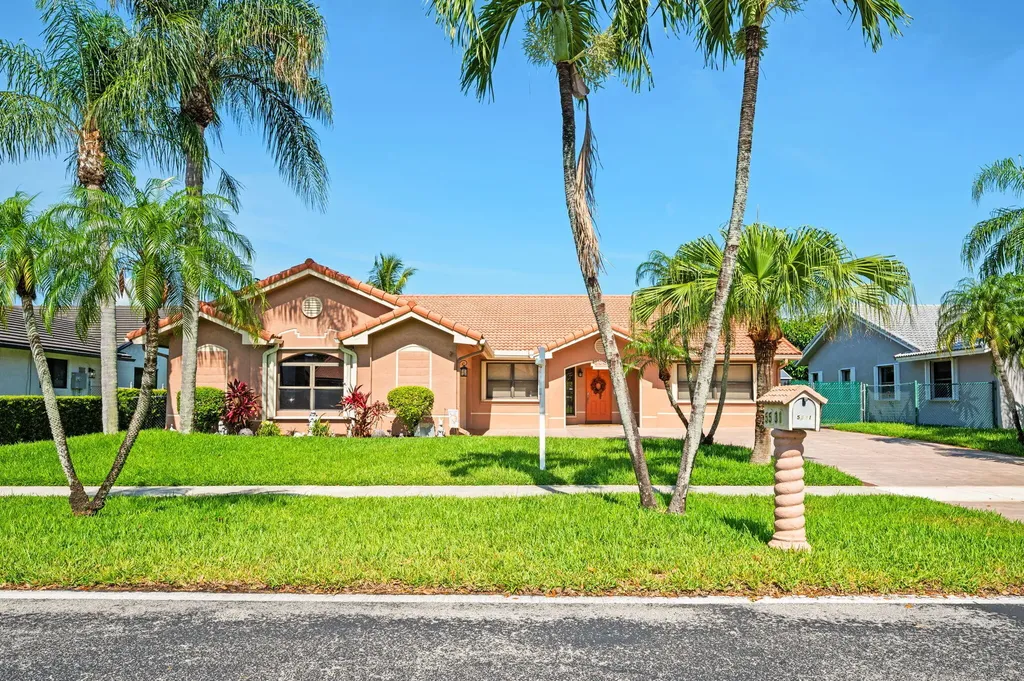 5531 Hawkes Bluff Avenue Davie FL 33331