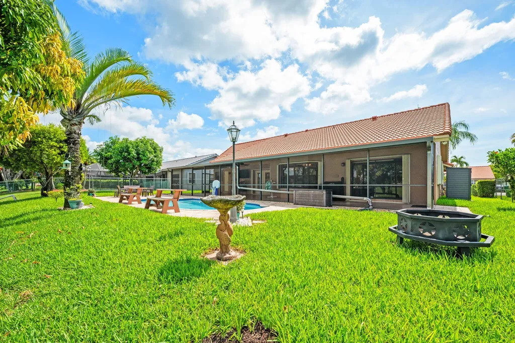 5531 Hawkes Bluff Avenue Davie FL 33331