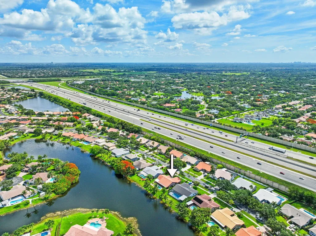 5531 Hawkes Bluff Avenue Davie FL 33331