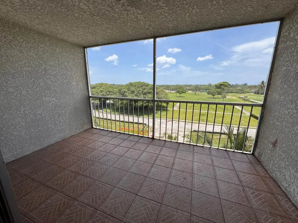 4570 NW 18th Avenue Deerfield Beach FL 33064