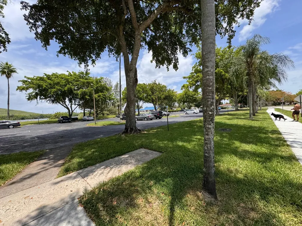 4570 NW 18th Avenue Deerfield Beach FL 33064