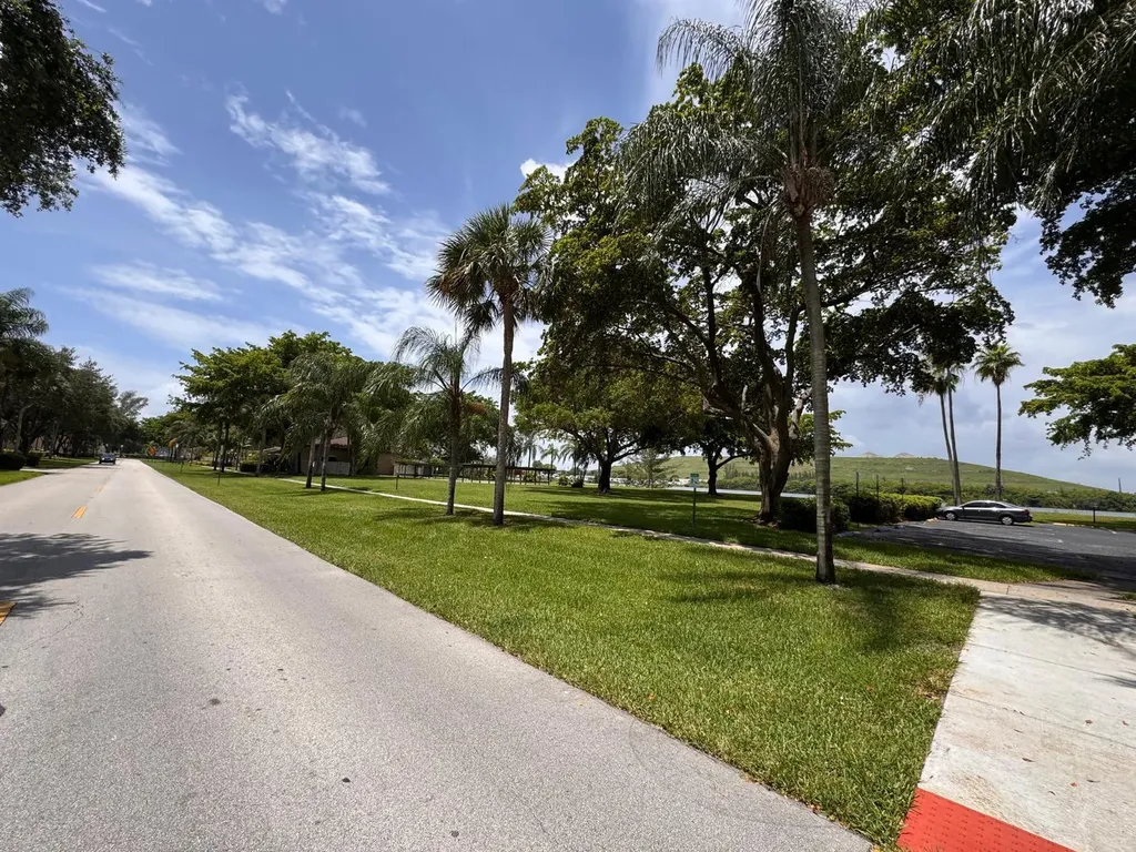 4570 NW 18th Avenue Deerfield Beach FL 33064
