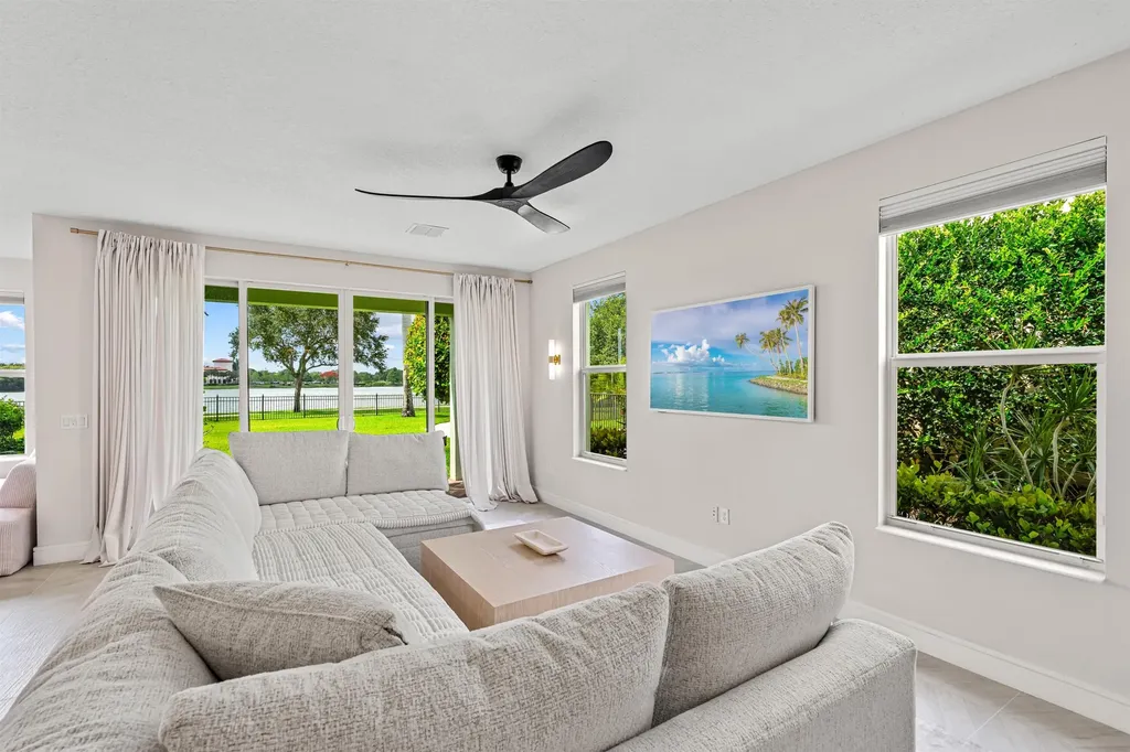 1570 NW 48th Place Boca Raton FL 33431