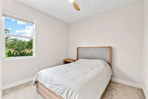 1570 NW 48th Place Boca Raton FL 33431