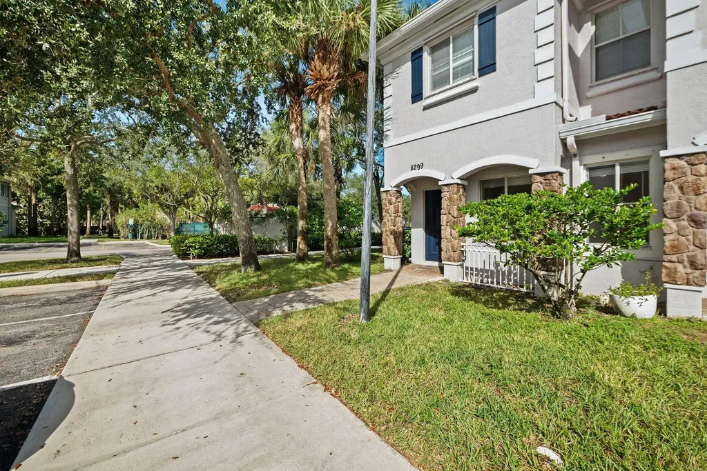 8299 SW 27th Street Miramar FL 33025