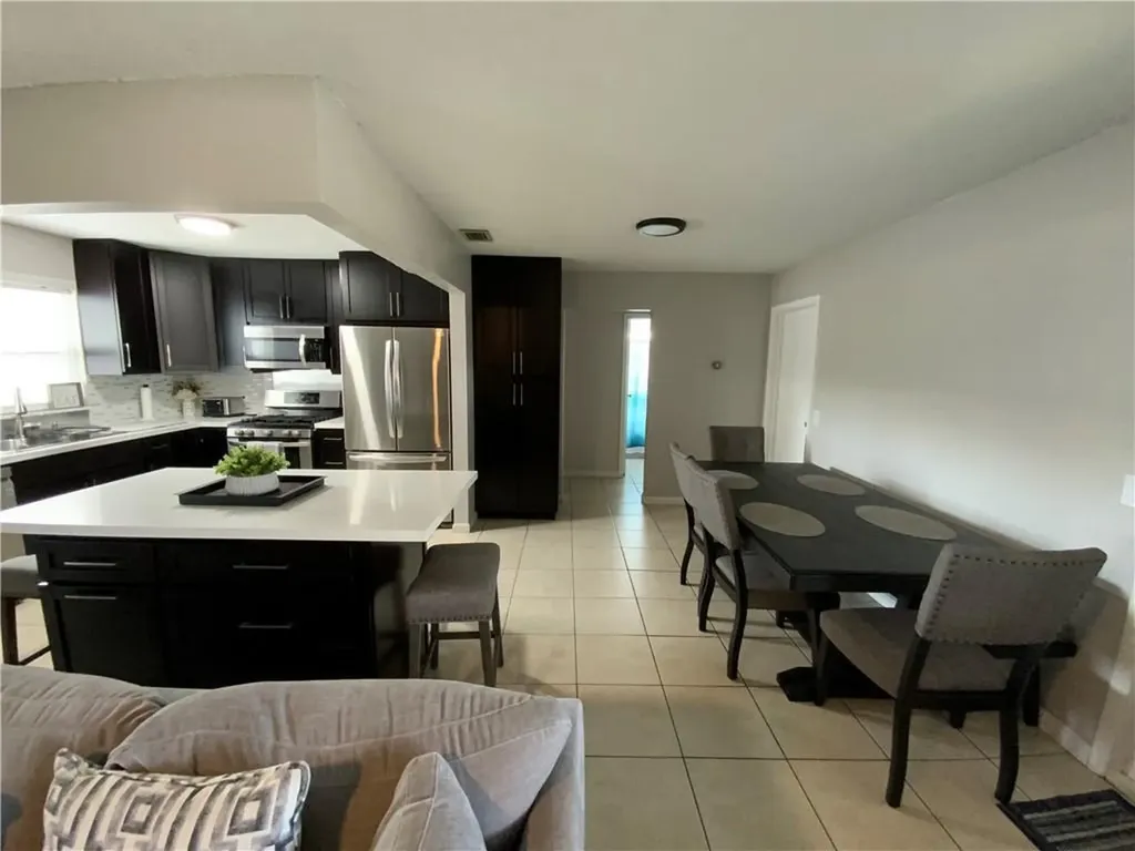 12350 NW 29th Street Sunrise FL 33323