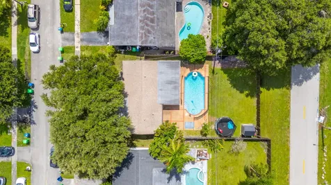 12350 NW 29th Street Sunrise FL 33323