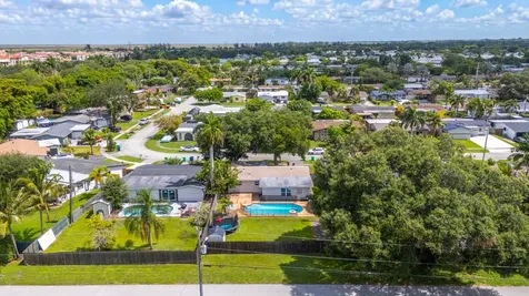 12350 NW 29th Street Sunrise FL 33323