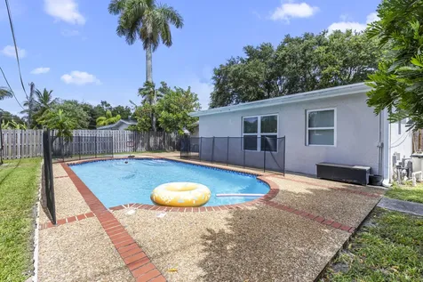12350 NW 29th Street Sunrise FL 33323