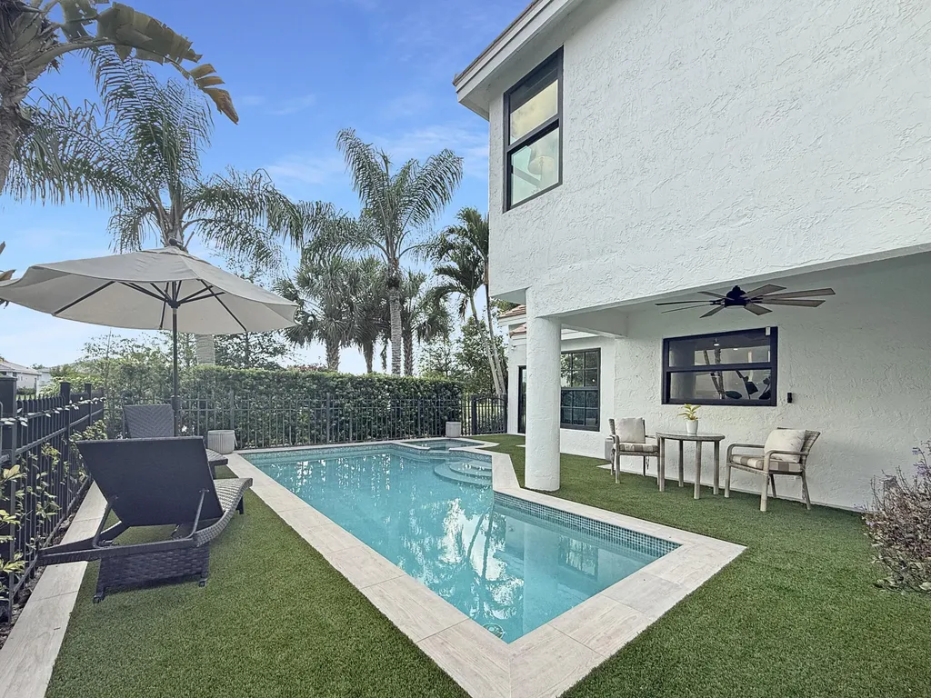 240 Sherwood Forest Drive Delray Beach FL 33445