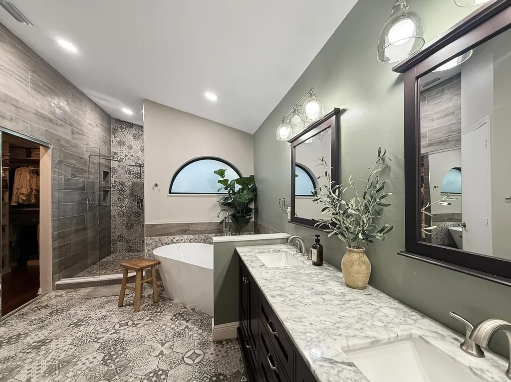 240 Sherwood Forest Drive Delray Beach FL 33445