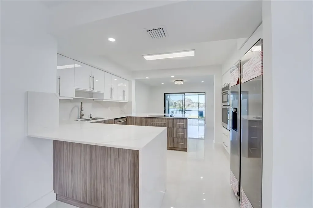 103 St Andrews Road Hollywood FL 33021